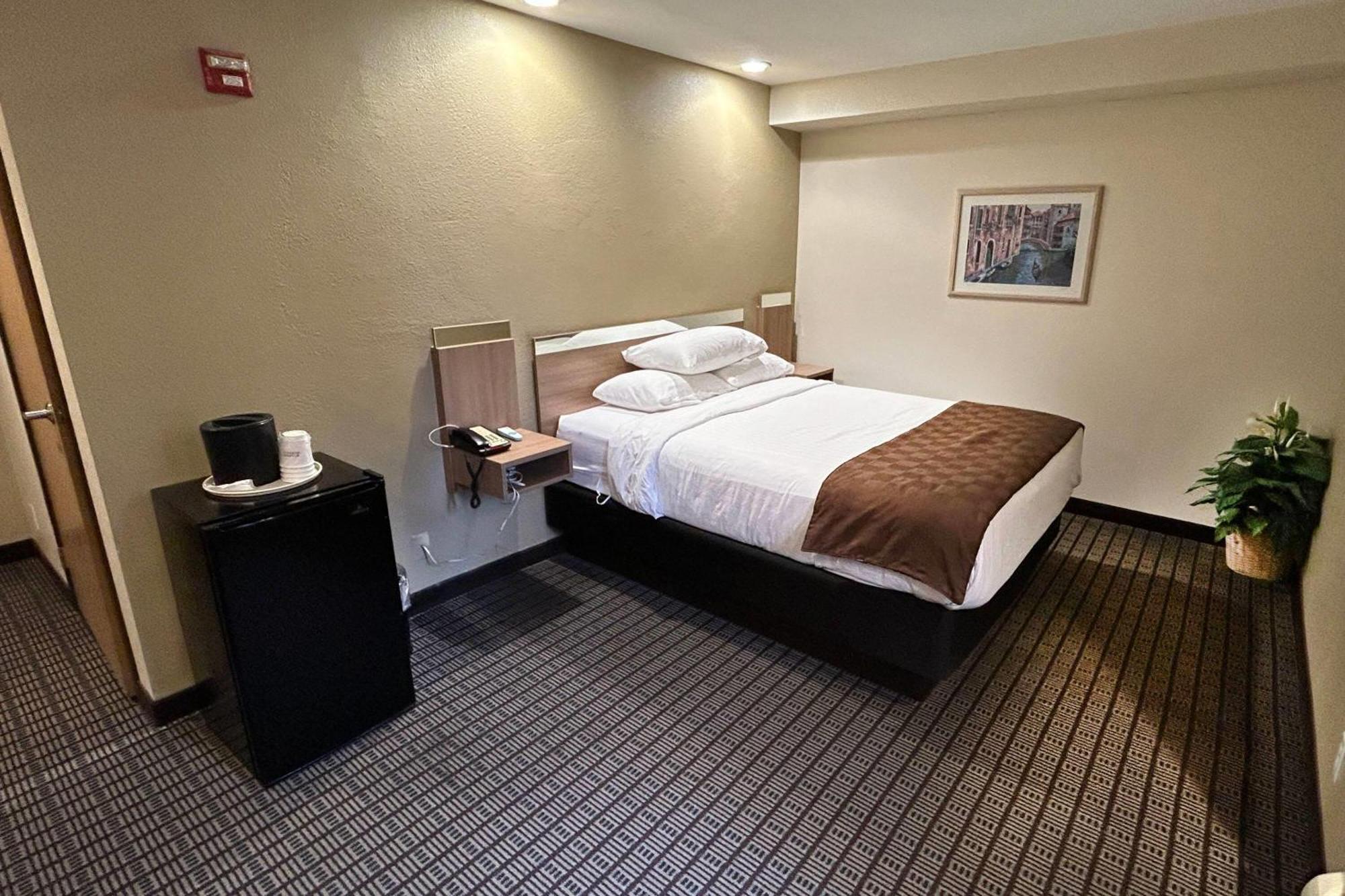 Travelodge By Wyndham Arlington/Dallas Area Luaran gambar